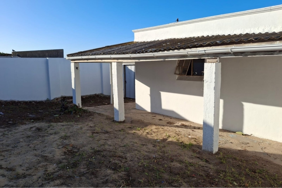 4 Bedroom Property for Sale in North End Eastern Cape